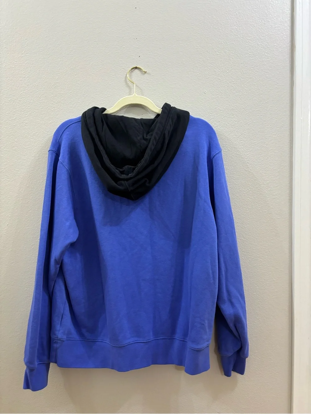 Nike Light Blue Hoodie with Mustard Pockets size small